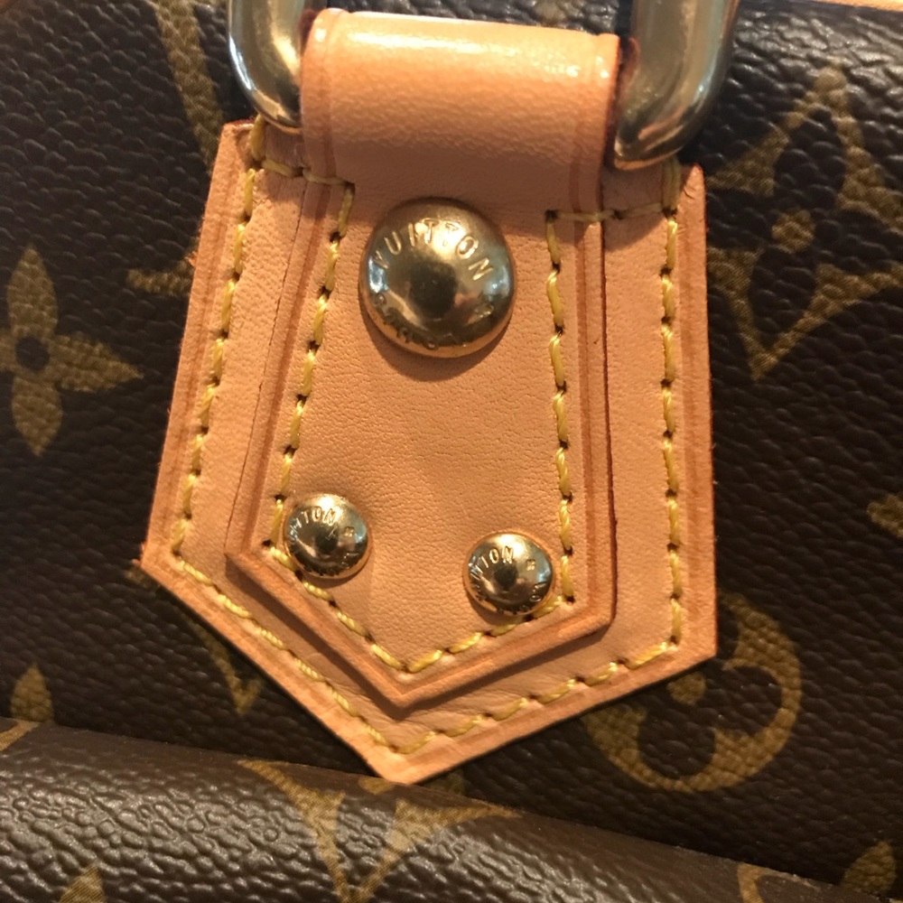 Louis Vuitton Monogram Manhattan PM - Picture 7 of 8